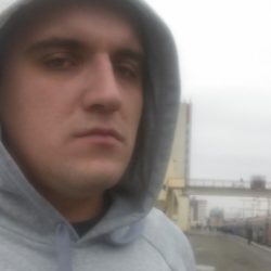 Парень ищет Женщину Девушку в Курске Парень ищет Женщину Девушку в Курске