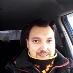 Парень из Москвы. Приглашаю девушку в гости для секса Парень из Москвы. Приглашаю девушку в гости для секса