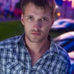 Страстный парень (тигр) ищет свою влажненькую киску Страстный парень (тигр) ищет свою влажненькую киску