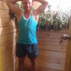 Молодой и горячий парень ищет девушку для секса в Курске Молодой и горячий парень ищет девушку для секса в Курске