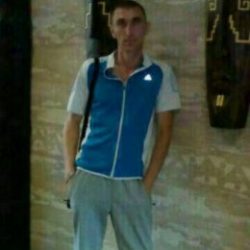 Парень ищет девушку для оздоровительного секса Парень ищет девушку для оздоровительного секса