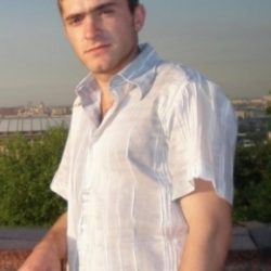 Парень ищет девушку в Курске, мало опыта. Парень ищет девушку в Курске, мало опыта.