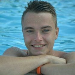 парень ищет женщин девушек Курск парень ищет женщин девушек Курск