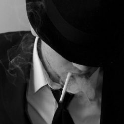 Парень, проведу приятно время с девушкой Парень, проведу приятно время с девушкой