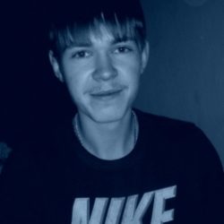 Парень ищет девушку для петтинга и ласк руками по вечерам, в Курске. Парень ищет девушку для петтинга и ласк руками по вечерам, в Курске.